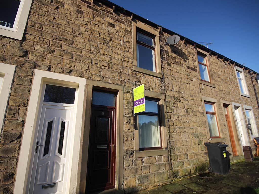2 bedroom terraced house For Sale in Earby - IMG_5779.jpg